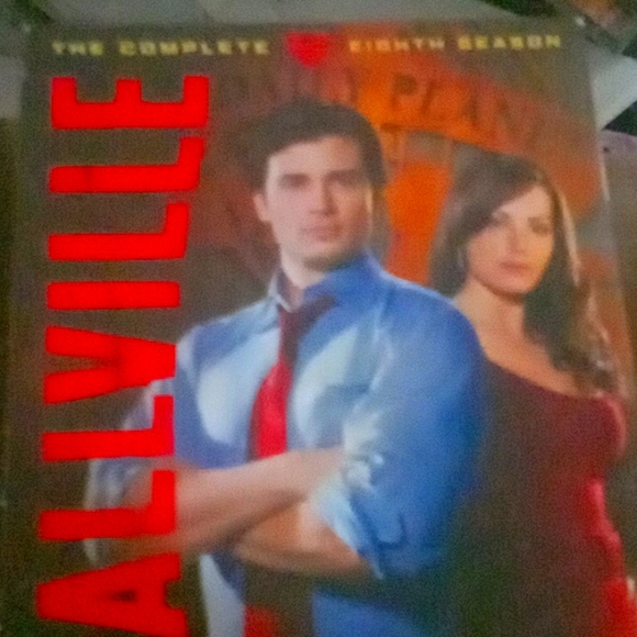 Smallville the complete 8 season - Picture 1 of 2